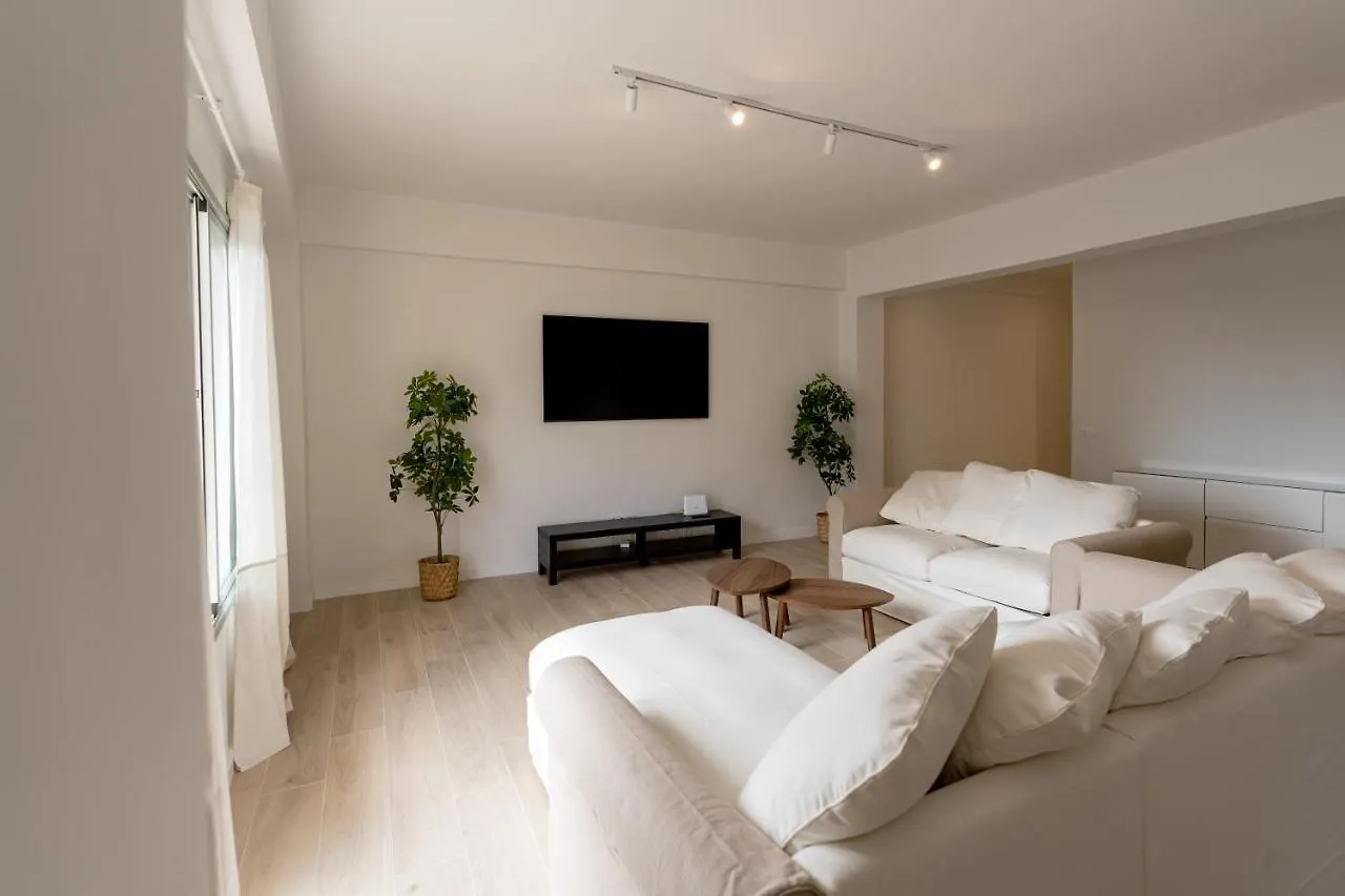 New 4 Bedroom In Plaza Del Principe Santa Cruz de Tenerife Apartment
